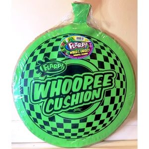 ⭐️ 3/$15 Flarp! World’s Largest Whoopie Cushion